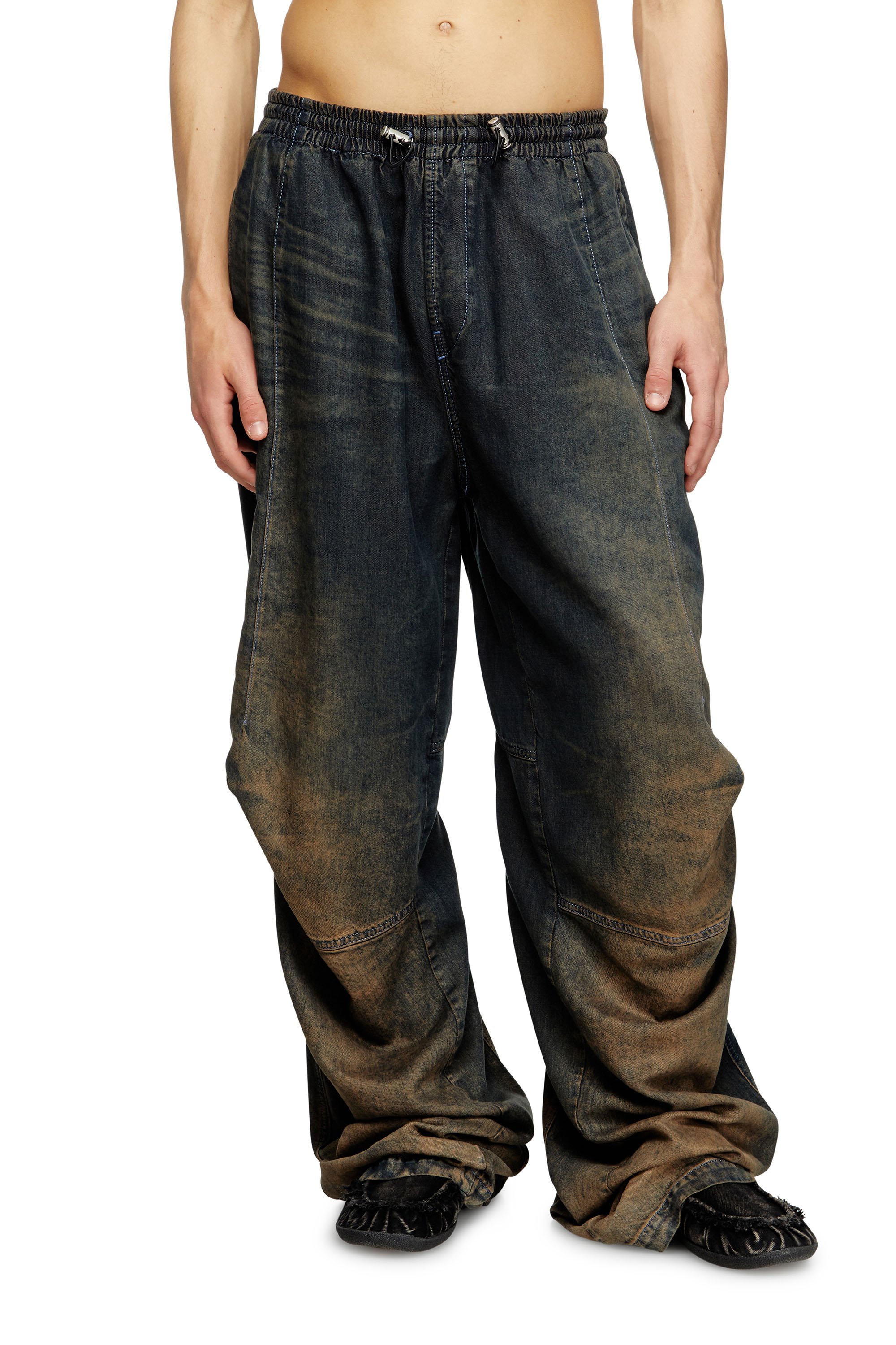 Diesel - Man's Relaxed Jeans D-Pari 068TF, Dark Blue - 2